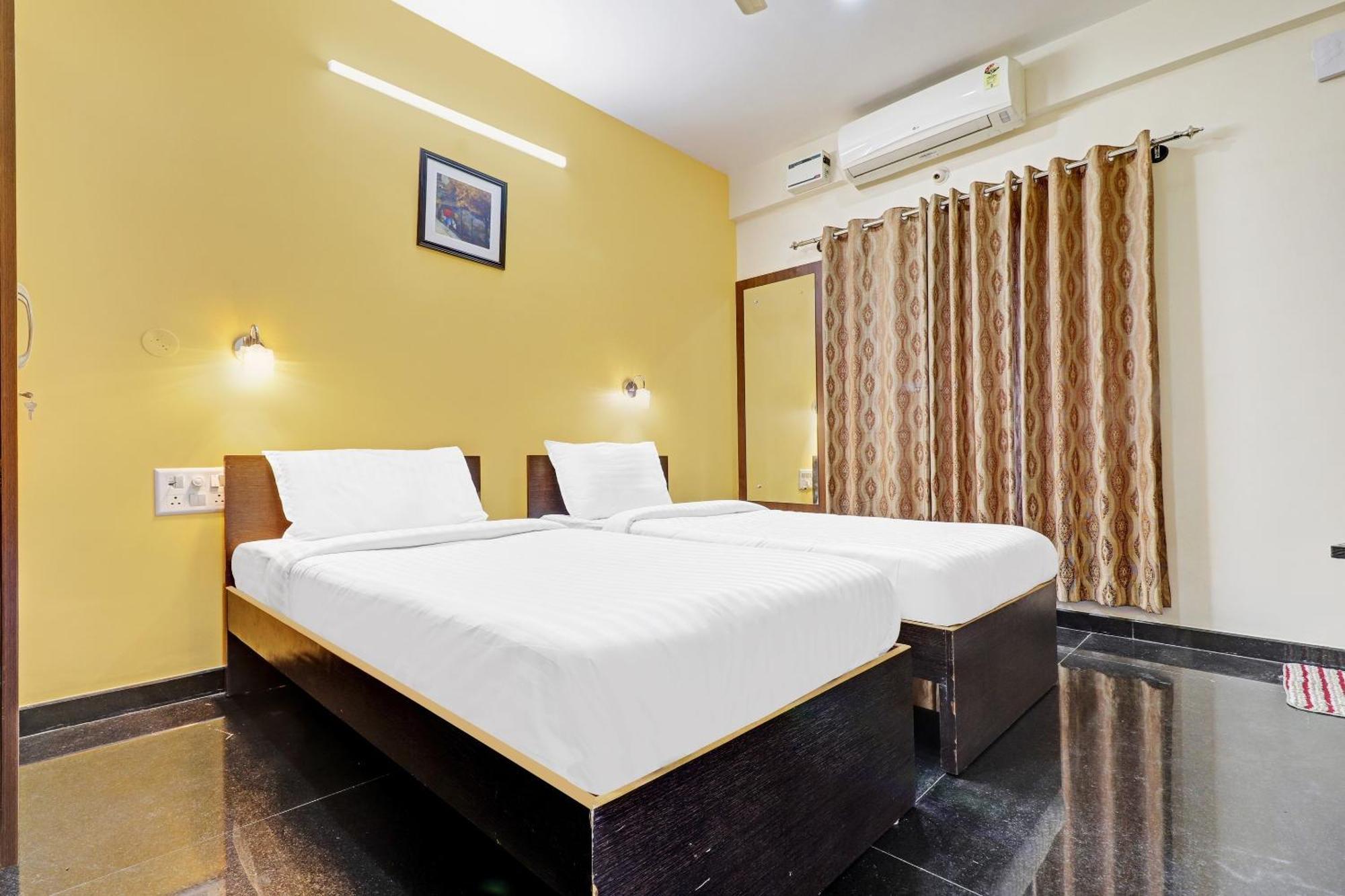 Hotel Capital O R R Residency Bangalore Esterno foto