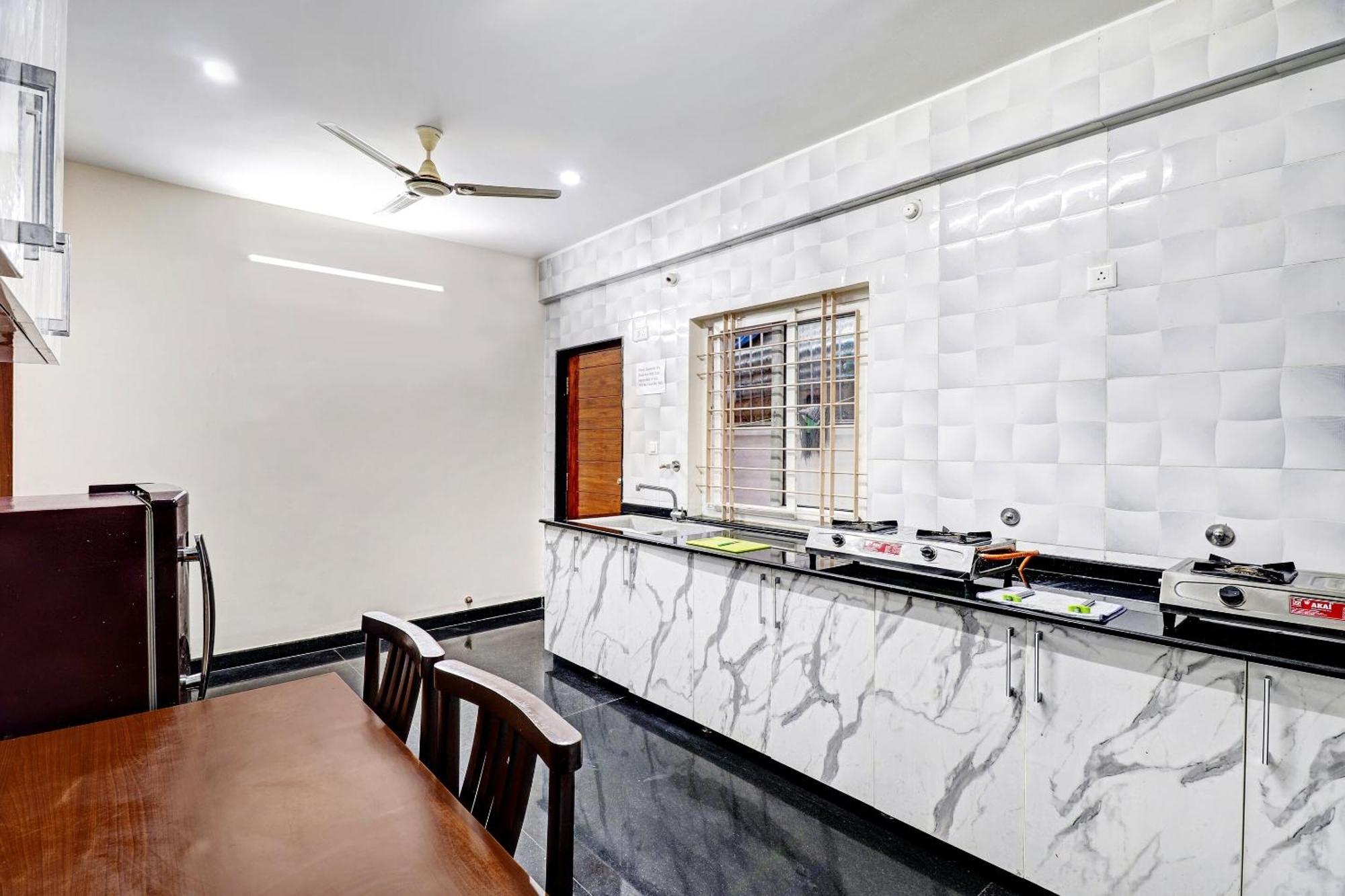 Hotel Capital O R R Residency Bangalore Esterno foto