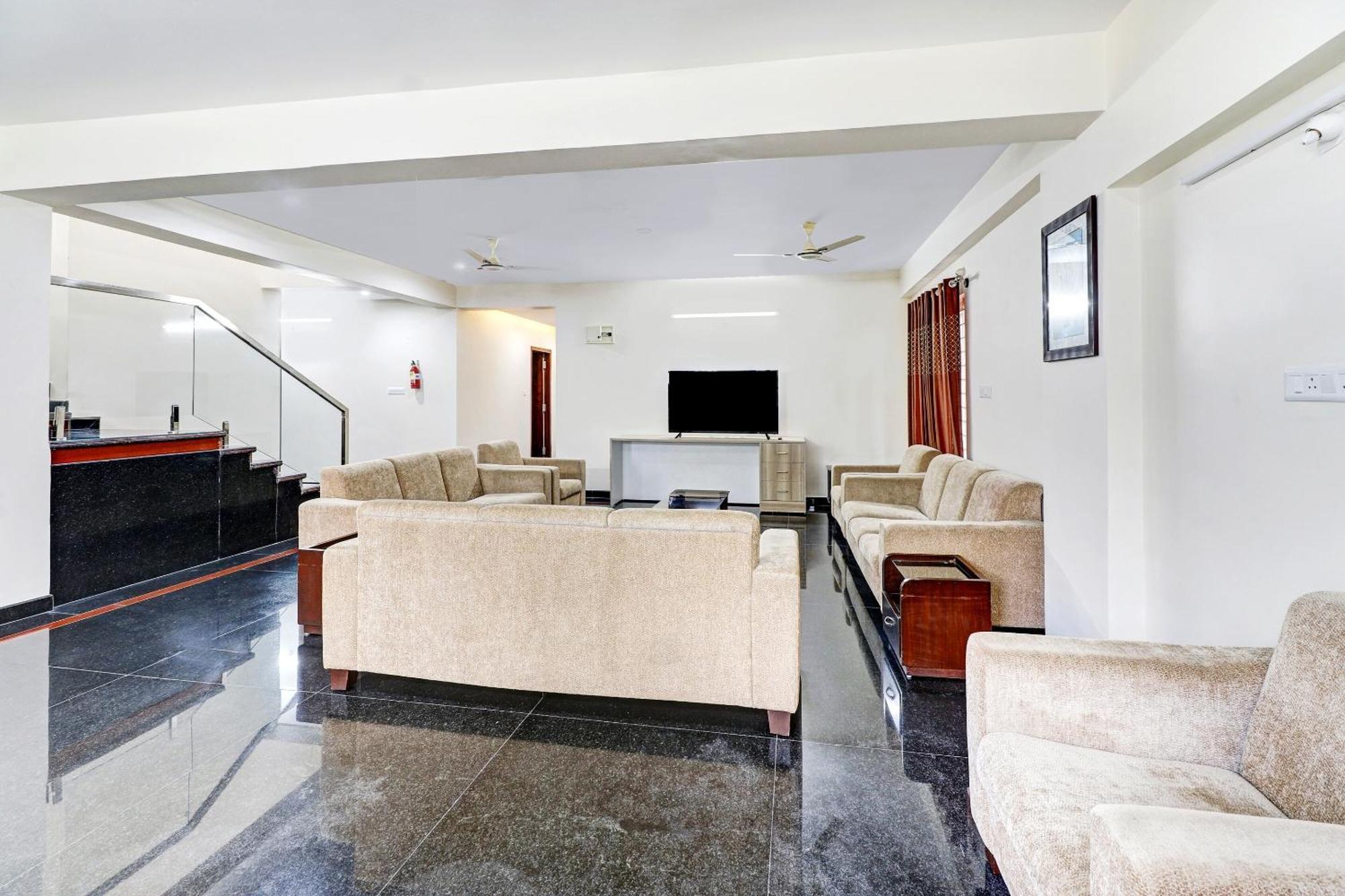 Hotel Capital O R R Residency Bangalore Esterno foto